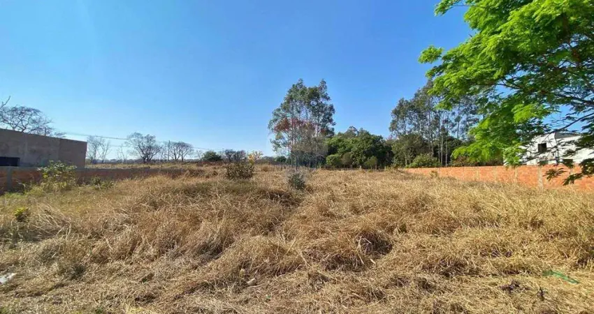 Terreno à venda no Centro, Serra Azul 