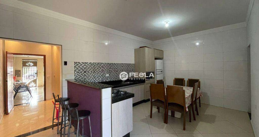 Casa para venda em Vila Dainese de 173.00m² com 4 Quartos, 1 Suite e 2 Garagens