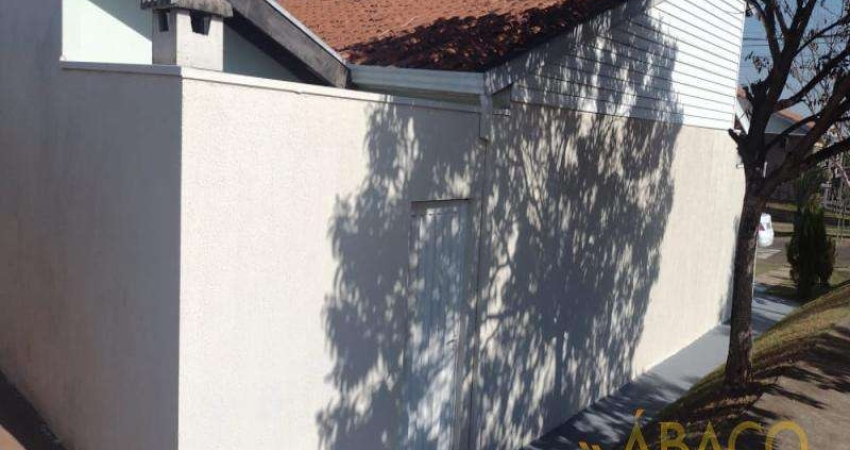Casa para venda em Jardim Ipanema de 60.00m² com 2 Quartos, 1 Suite e 2 Garagens