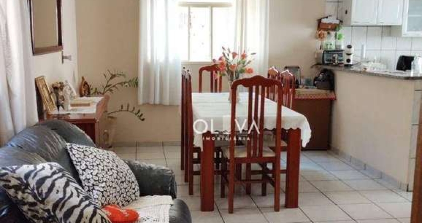 Casa para venda em Eldorado de 157.00m² com 3 Quartos, 1 Suite e 2 Garagens