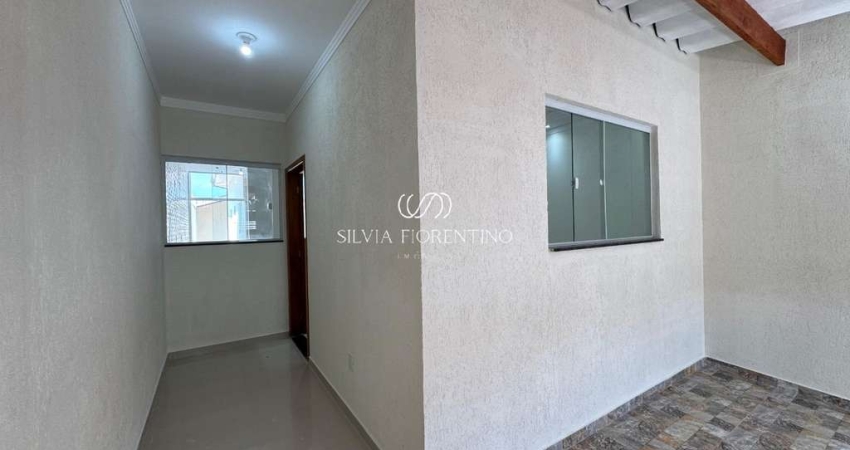 Casa para venda em Jardim Continental de 125.00m² com 2 Quartos, 1 Suite e 1 Garagem