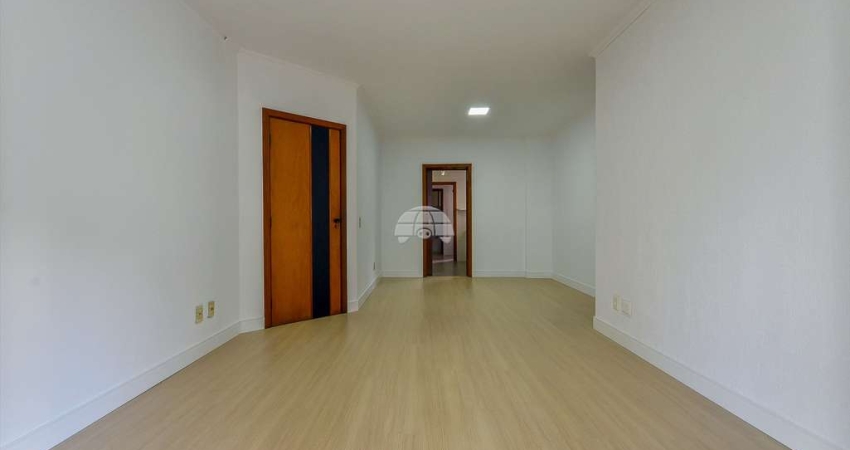 Apartamento para venda em Cabral de 104.00m² com 3 Quartos, 1 Suite e 1 Garagem