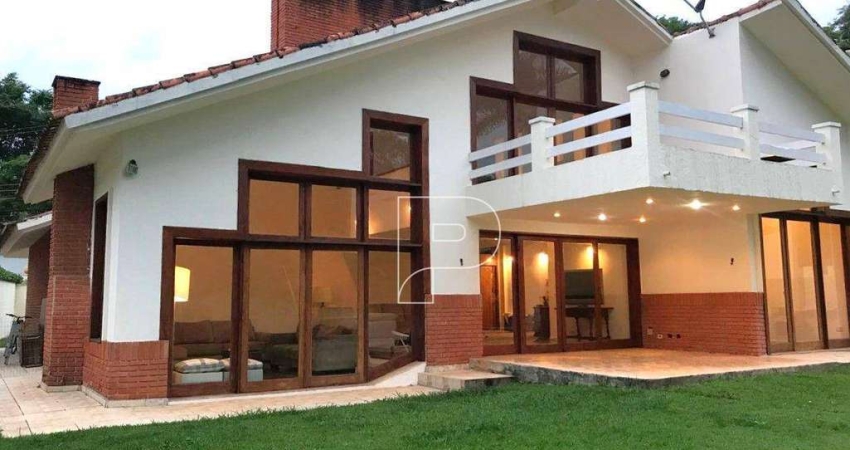 Casa de Condomínio para venda e aluguel em Granja Viana de 450.00m² com 4 Quartos, 2 Suites e 2 Garagens
