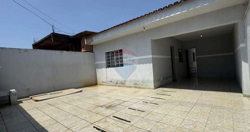Casa para venda em Jardim Paz de 88.50m² com 2 Quartos e 3 Garagens