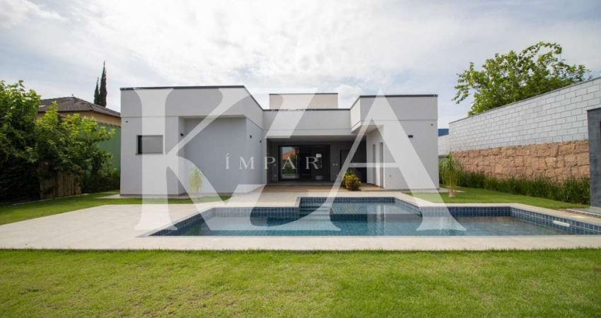 Casa para venda em Residencial Dos Lagos de 850.00m² com 4 Quartos, 1 Suite e 4 Garagens