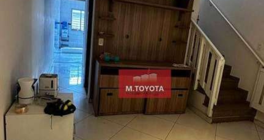 Sobrado para venda e aluguel em Jardim Santa Mena de 240.00m² com 3 Quartos, 1 Suite e 2 Garagens