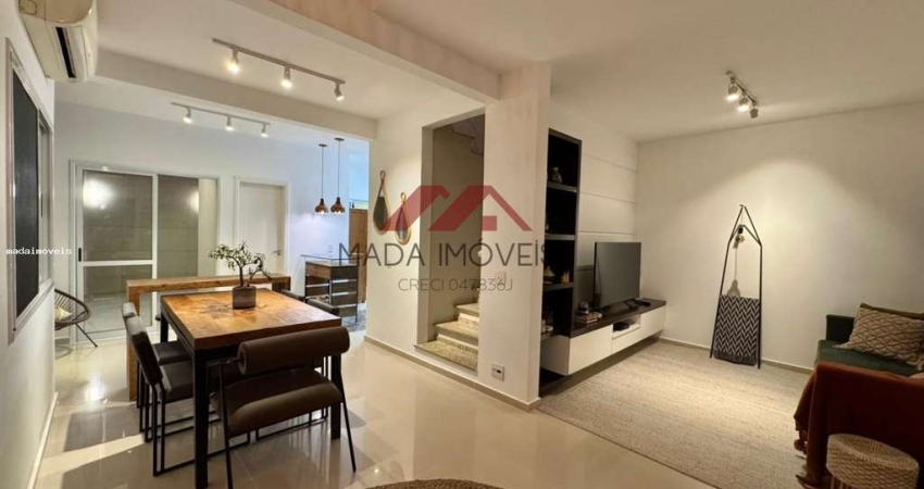Casa de Condomínio para venda em Vila Oliveira de 180.00m² com 3 Quartos, 1 Suite e 2 Garagens