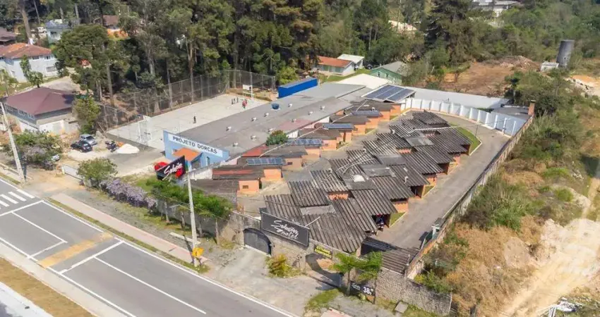 Prédio Comercial para venda em Tranqueira de 856.00m² com 14 Quartos, 14 Suites e 16 Garagens