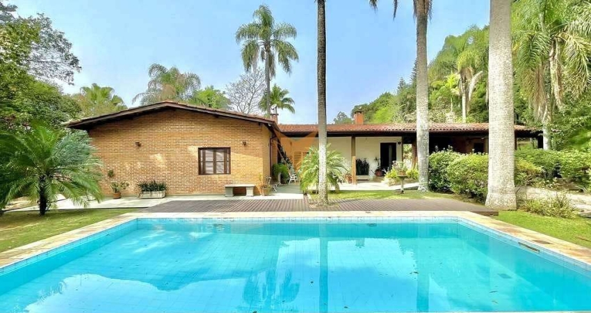 Casa para venda em Moinho Velho de 398.99m² com 4 Quartos, 2 Suites e 12 Garagens