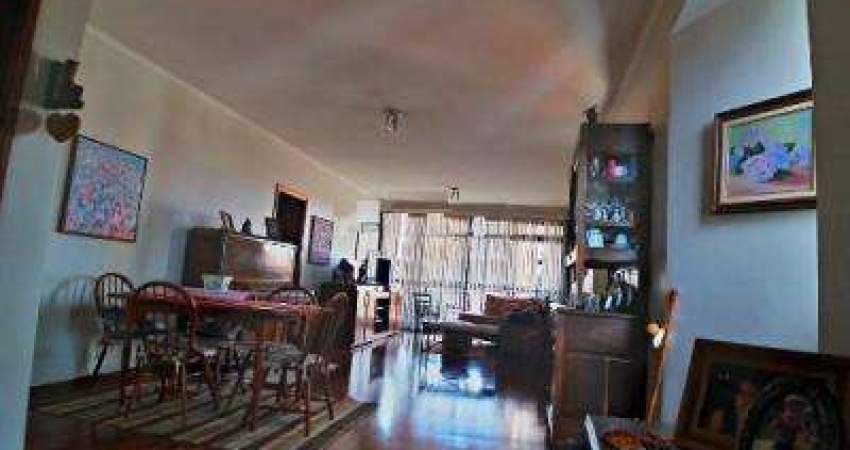 Apartamento para alugar em Centro de 203.00m² com 3 Quartos, 1 Suite e 1 Garagem
