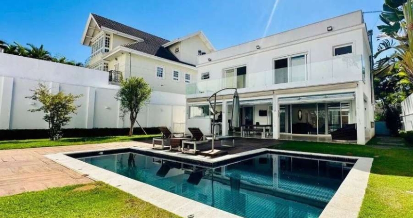 Casa para venda e aluguel em Alphaville Residencial Zero de 683.00m² com 4 Quartos, 1 Suite e 3 Garagens