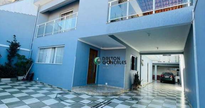 Sobrado para venda em Residencial Monte Verde de 288.00m² com 6 Quartos, 1 Suite e 6 Garagens