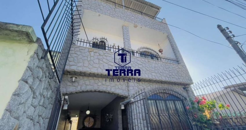 Casa para venda em Camarão de 250.00m² com 3 Quartos, 2 Suites e 1 Garagem
