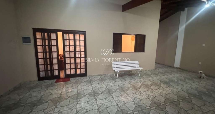 Casa para venda em Loteamento Jardim Das Industrias de 611.00m² com 2 Quartos, 1 Suite e 2 Garagens