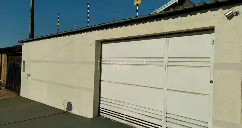 Casa para venda em Jardim Adalberto Frederico De Oliveira Roxo I de 180.00m² com 2 Quartos e 2 Garagens
