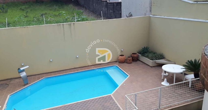 Sobrado para venda em Loteamento Nova Mogi de 280.00m² com 3 Quartos, 3 Suites e 4 Garagens