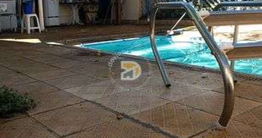 Casa para venda em Parque Novacoop de 130.00m² com 3 Quartos, 1 Suite e 4 Garagens
