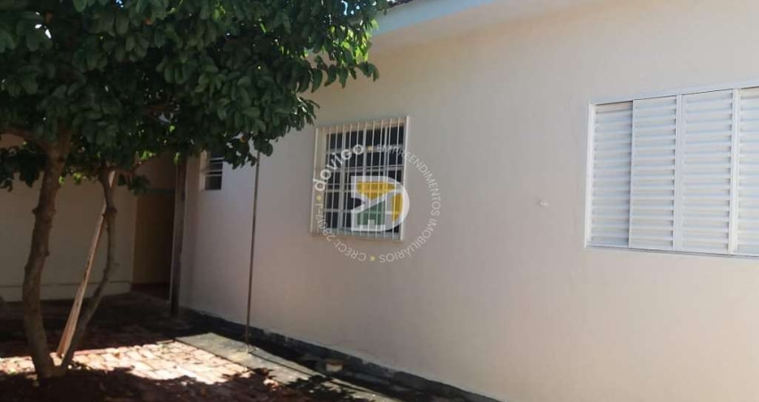 Casa para venda em Jardim Centenário de 150.00m² com 3 Quartos, 1 Suite e 2 Garagens