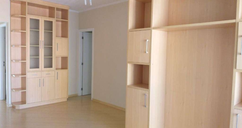 Apartamento para alugar em Saúde de 100.00m² com 3 Quartos, 1 Suite e 1 Garagem