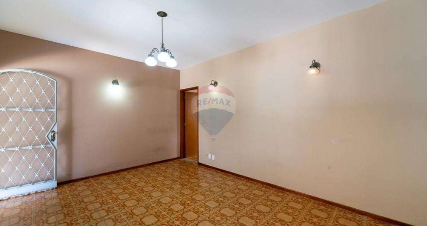 Sobrado para venda em Vila Municipal de 143.00m² com 3 Quartos, 1 Suite e 2 Garagens