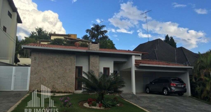 Casa para venda em Alphaville de 240.00m² com 3 Quartos, 1 Suite e 4 Garagens