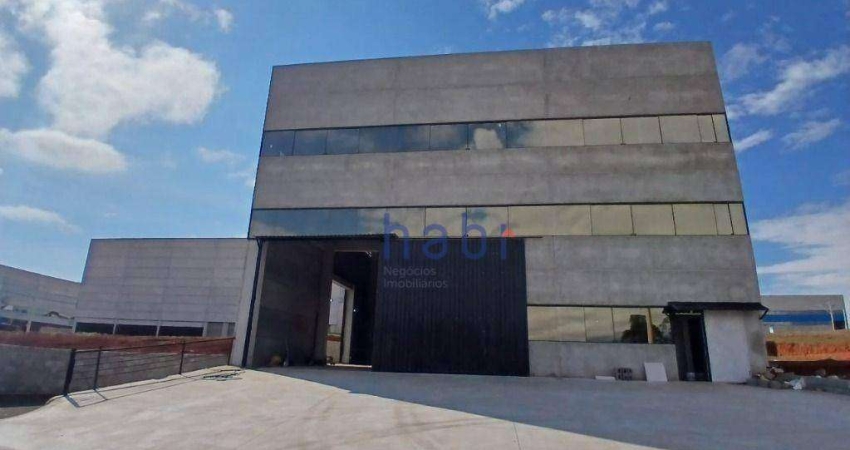 Galpão / Depósito / Armazém para venda e aluguel em Iporanga de 1200.00m² com 10 Garagens