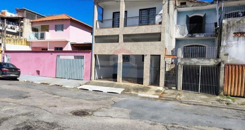 Casa para alugar em Jardim Clarice I de 140.00m² com 2 Quartos e 2 Garagens