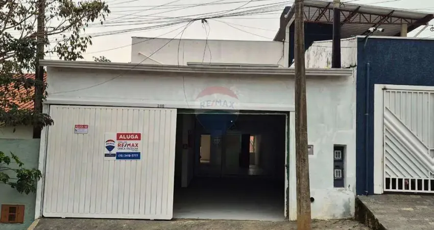 Prédio Comercial para alugar em Vila Eros de 220.00m² com 5 Quartos, 1 Suite e 4 Garagens
