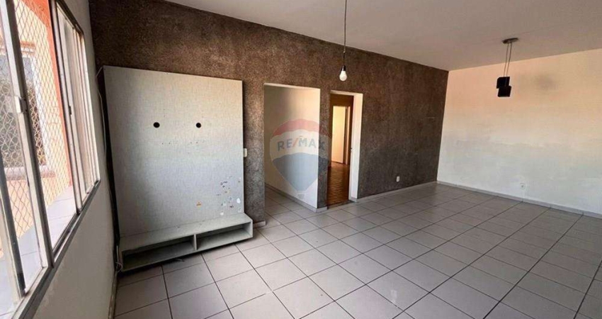 Apartamento para alugar em Centro de 93.00m² com 3 Quartos e 1 Garagem