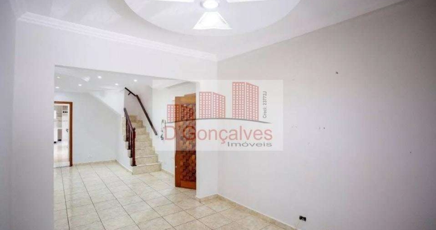 Sobrado para alugar em Centro de 190.00m² com 3 Quartos e 1 Suite