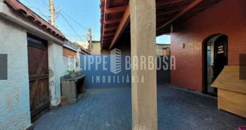 Casa para venda em Madureira de 127.00m² com 3 Quartos e 2 Garagens