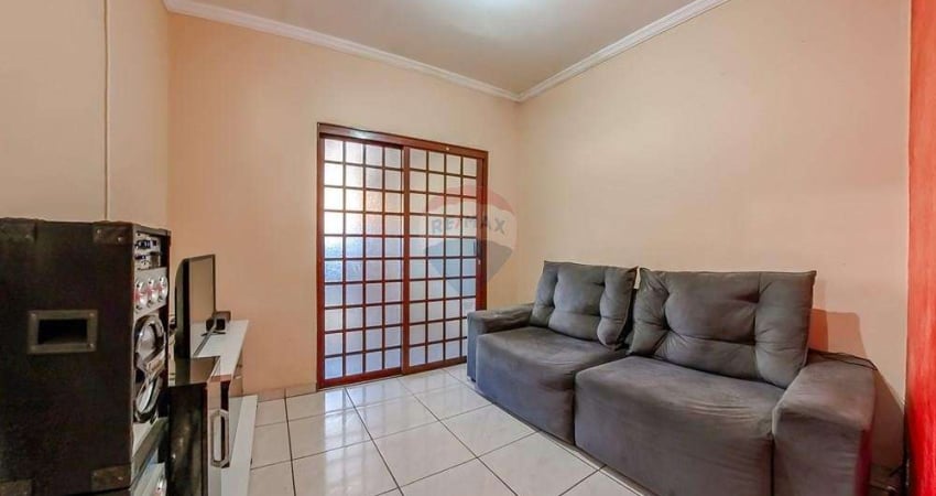 Casa para venda em Parque Dom Pedro de 128.00m² com 2 Quartos e 2 Garagens