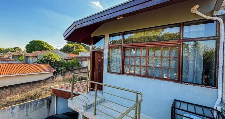 Casa para venda em Vila Paraíso de 250.00m² com 5 Quartos, 3 Suites e 6 Garagens
