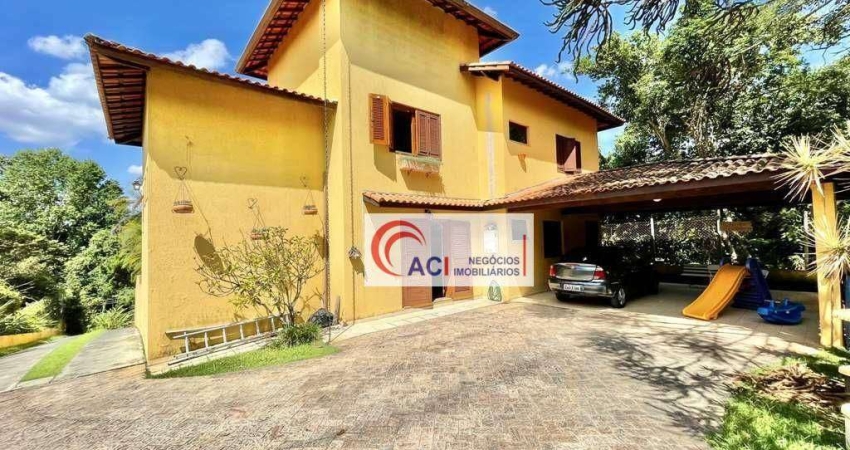 Casa de Condomínio para venda em Fazendinha de 336.00m² com 4 Quartos, 1 Suite e 6 Garagens
