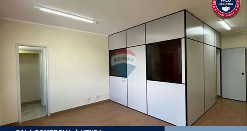 Sala Comercial para venda em Centro de 60.00m² com 1 Garagem