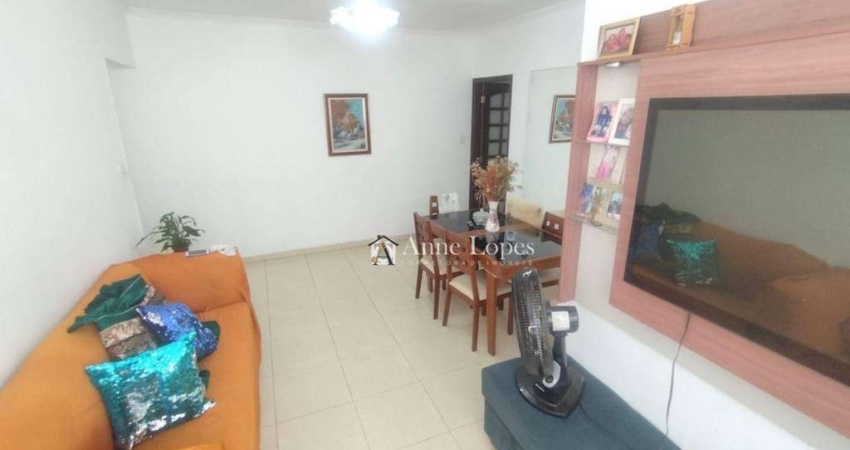 Apartamento para venda em Embaré de 120.00m² com 3 Quartos e 1 Garagem