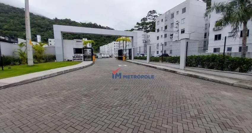 Apartamento para alugar em Vargem Grande de 50.00m² com 2 Quartos e 1 Garagem