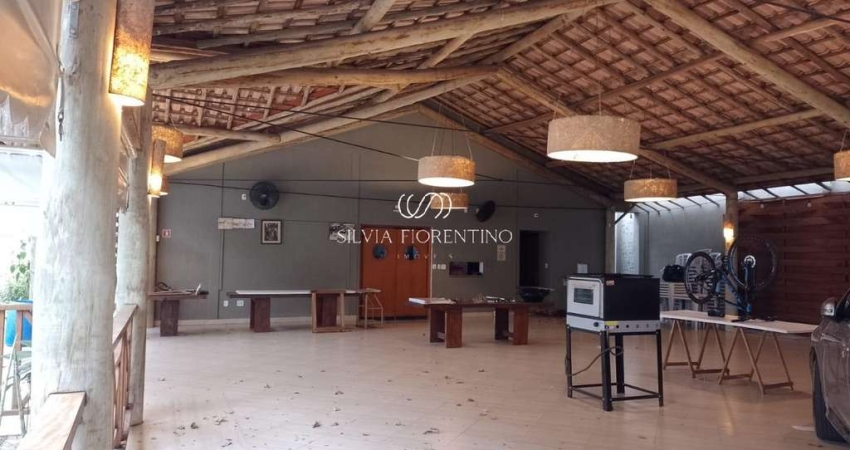 Casa para venda em Quiririm de 1158.00m² com 4 Quartos, 1 Suite e 4 Garagens