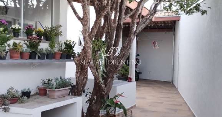 Casa para venda em Jardim Bela Vista de 260.00m² com 3 Quartos, 1 Suite e 3 Garagens