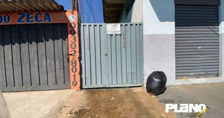 Casa para alugar em Jardim Redentor de 35.00m² com 2 Quartos