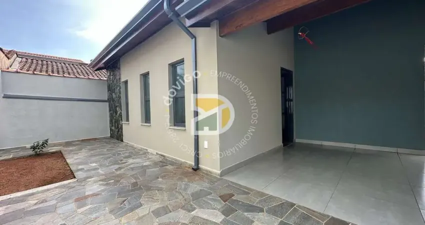 Casa para venda em Jardim Santa Helena de 145.97m² com 2 Quartos e 6 Garagens