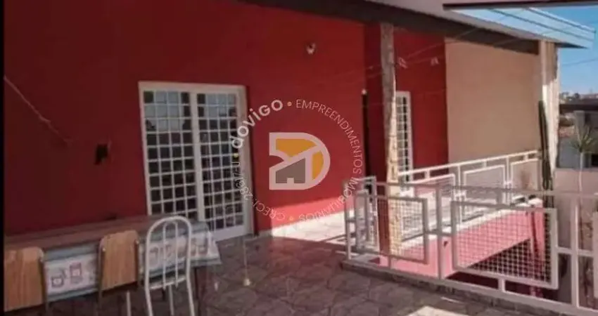 Sobrado para venda em Jardim Itamaraty de 250.00m² com 3 Quartos, 1 Suite e 3 Garagens