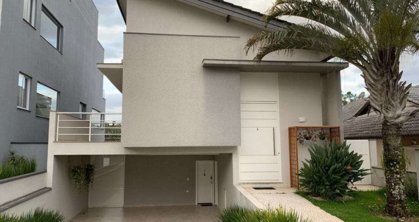 Casa para venda em Vila Uberabinha de 250.00m² com 3 Quartos, 3 Suites e 4 Garagens