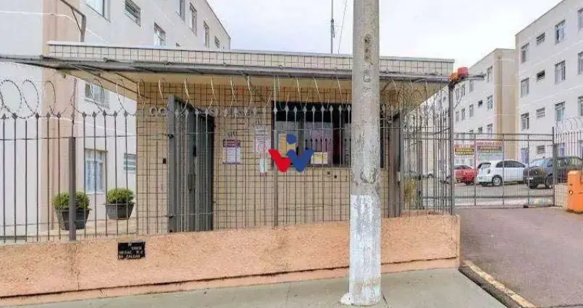 Apartamento para venda em Capão Raso de 54.00m² com 2 Quartos e 1 Garagem