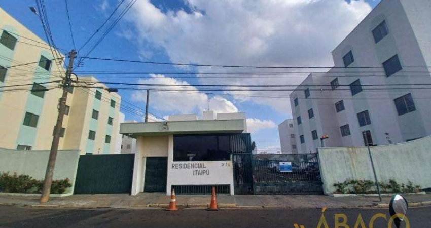 Apartamento para alugar em Vila Jacobucci de 35.00m² com 2 Quartos e 1 Garagem