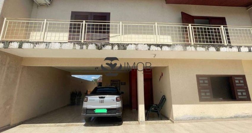 Casa para venda em Loteamento Morro Amarelo de 218.00m² com 4 Quartos, 1 Suite e 4 Garagens