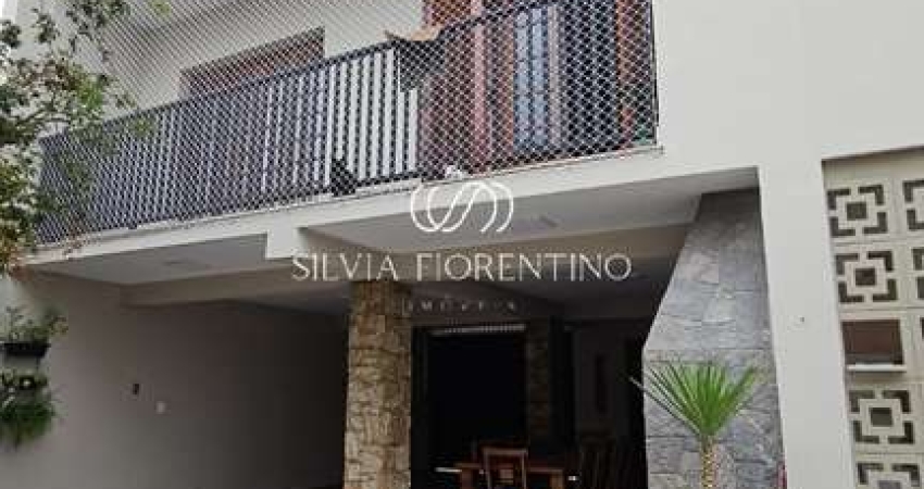 Casa para venda em Centro de 320.00m² com 5 Quartos e 1 Suite