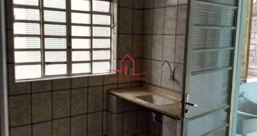 Casa para alugar em Jardim Bertioga de 54.00m² com 2 Quartos