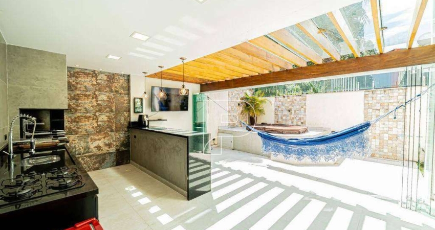 Casa de Condomínio para venda em Granja Viana de 110.00m² com 3 Quartos, 1 Suite e 2 Garagens