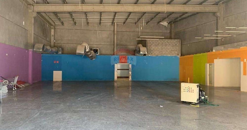 Galpão / Depósito / Armazém para alugar em Engordadouro de 630.00m² com 24 Garagens